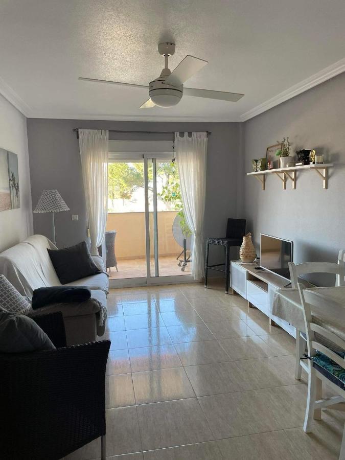 לוס נייטוס Apartamento Palmeral Del Mar Menor מראה חיצוני תמונה